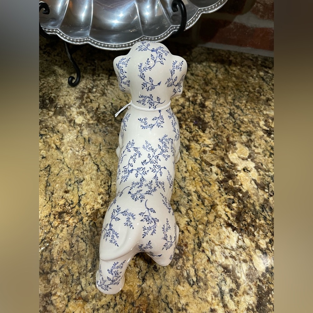 Selena Surrey Blue and White floral Ceramic Dachshund Figurine - Brand new - Picture 10 of 12